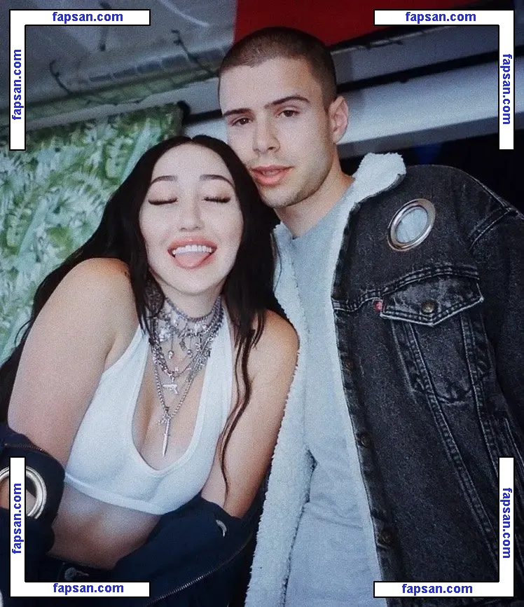 Noah Cyrus nude photo #0156 from OnlyFans