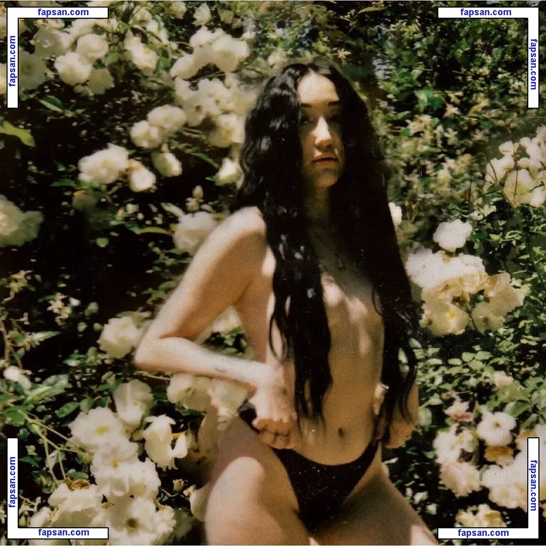 Noah Cyrus nude photo #0161 from OnlyFans
