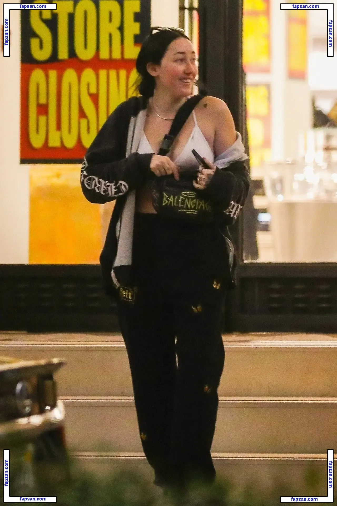 Noah Cyrus голая фото #0173 с Онлифанс