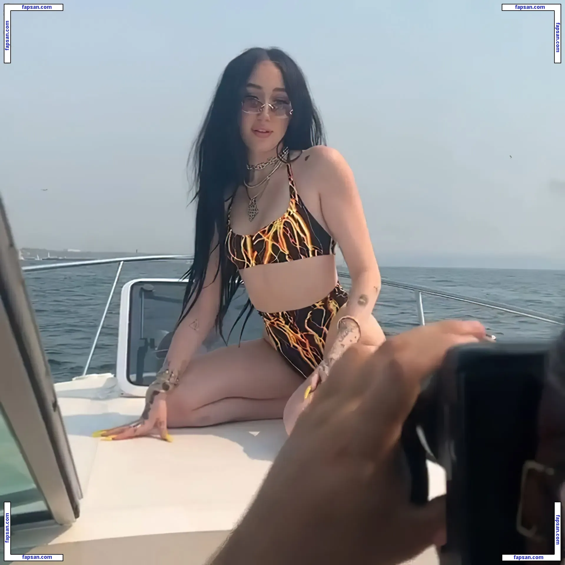Noah Cyrus nude photo #0226 from OnlyFans
