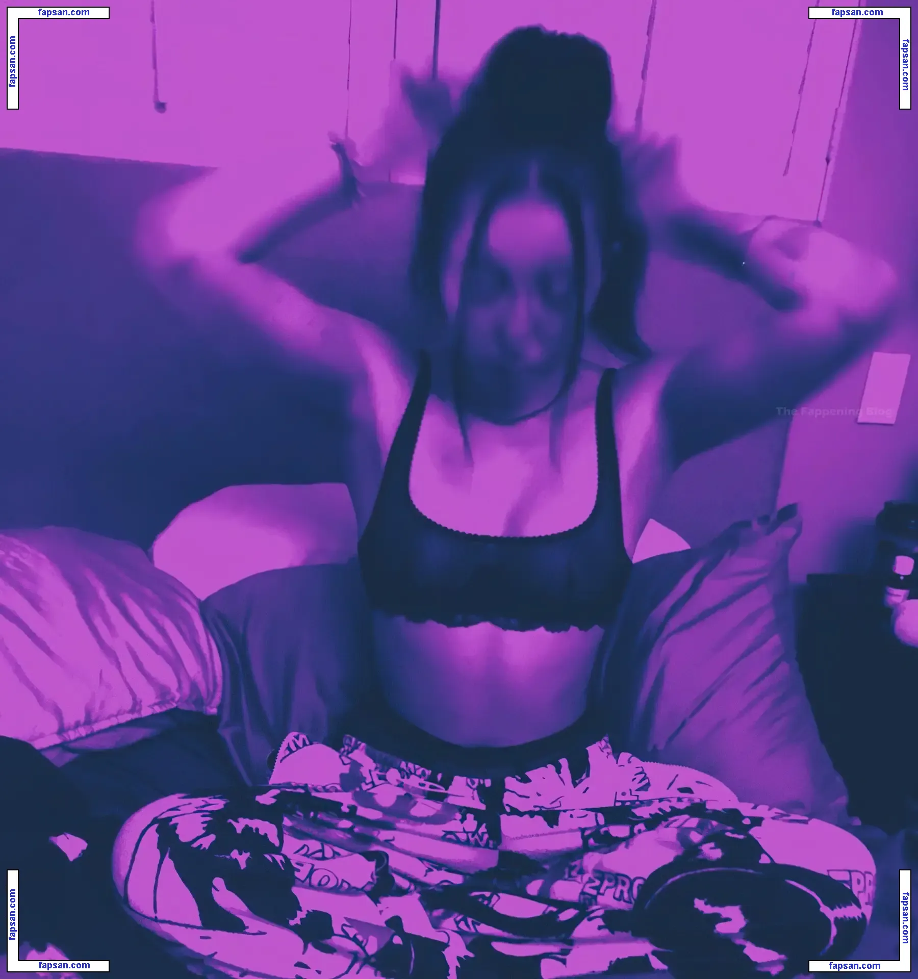 Noah Cyrus nude photo #0251 from OnlyFans