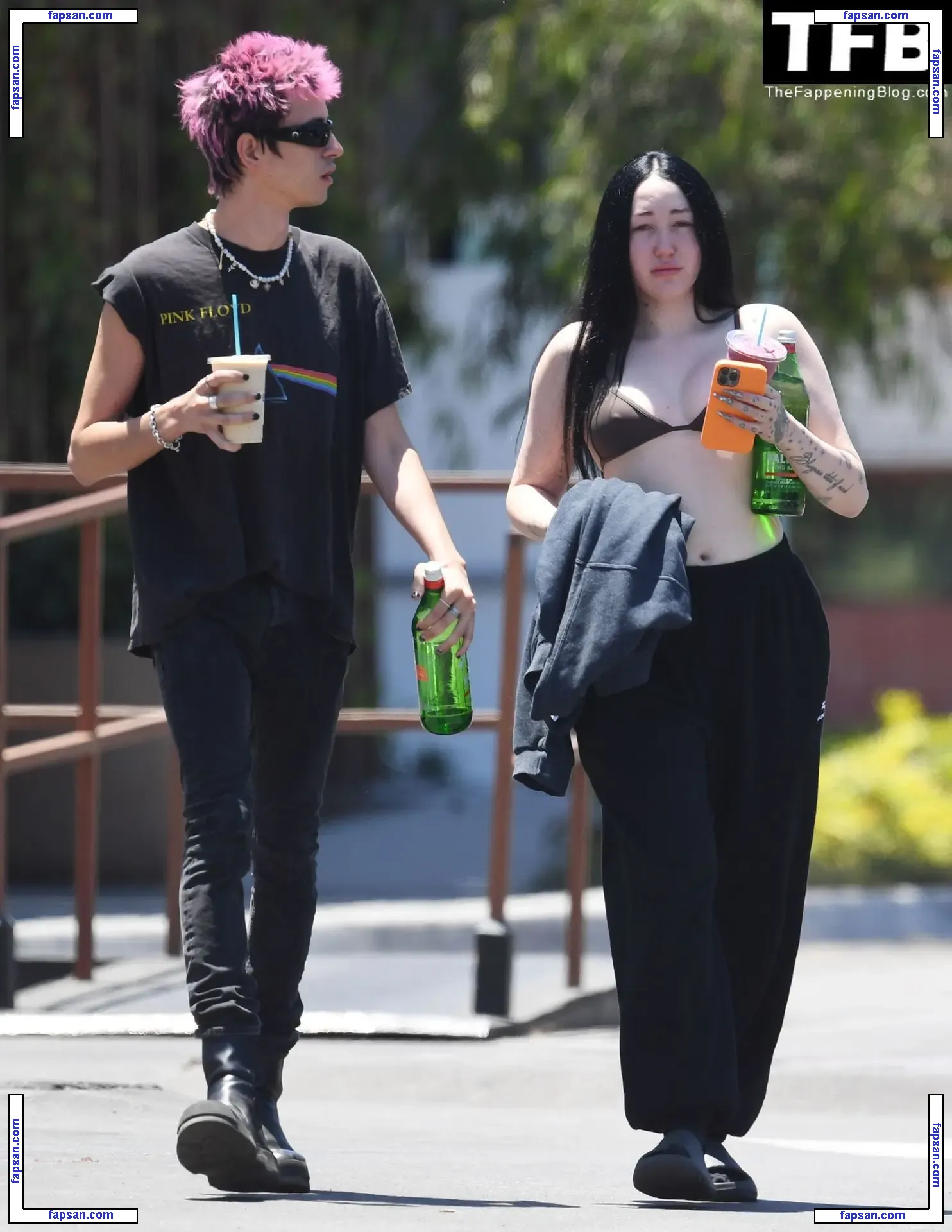 Noah Cyrus nude photo #0480 from OnlyFans