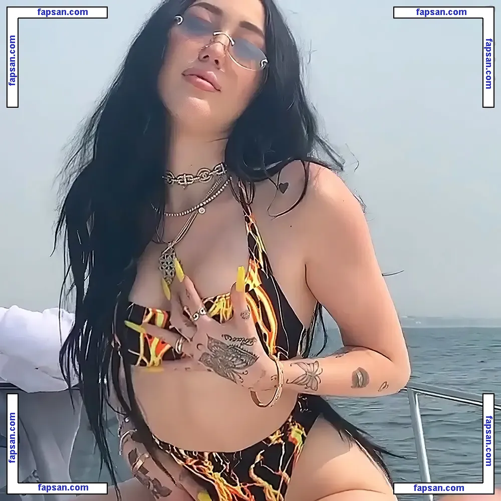 Noah Cyrus nude photo #0492 from OnlyFans