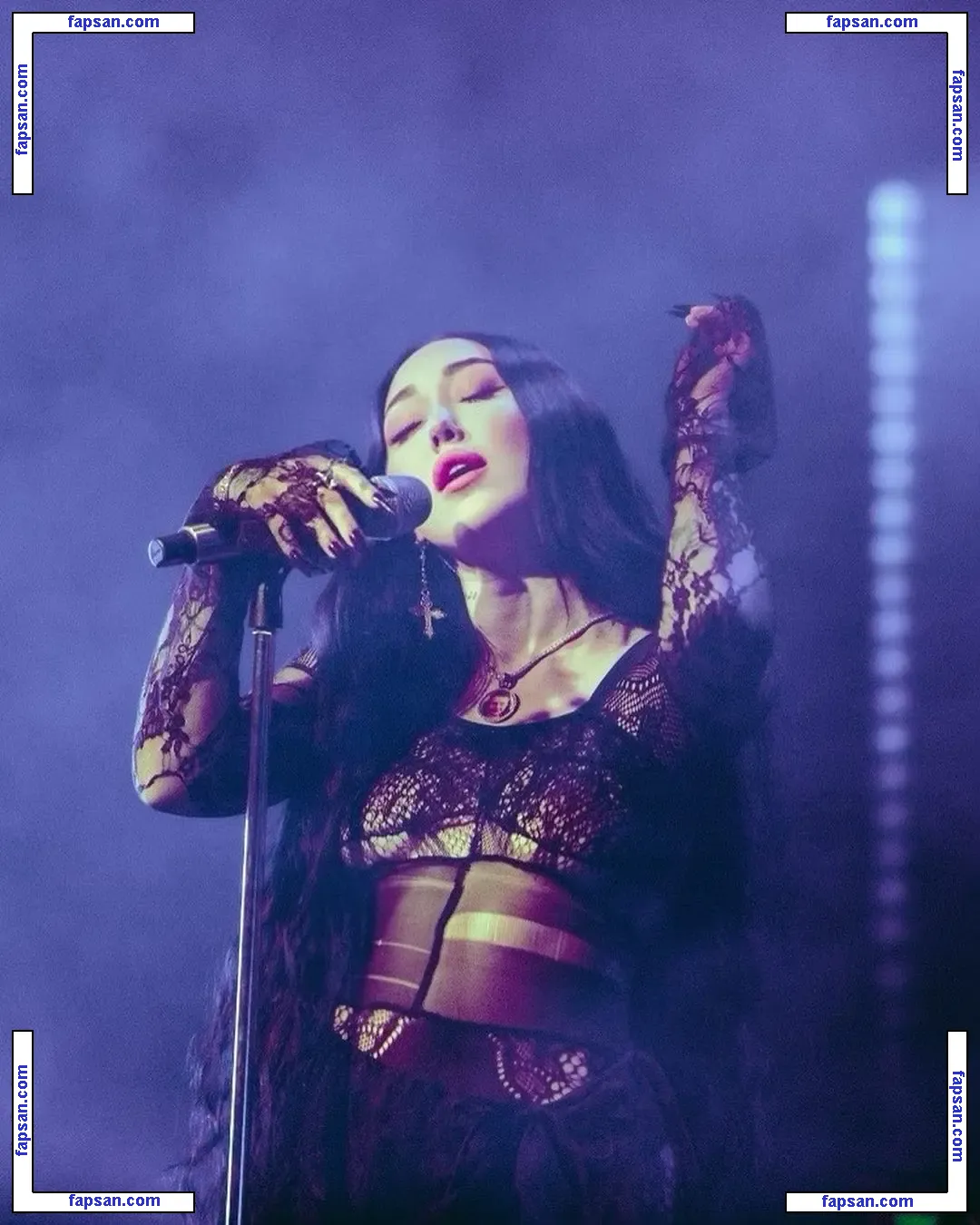 Noah Cyrus nude photo #0496 from OnlyFans