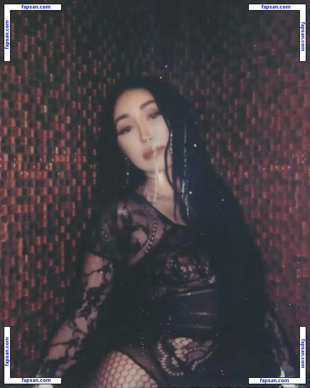 Noah Cyrus nude photo #0498 from OnlyFans