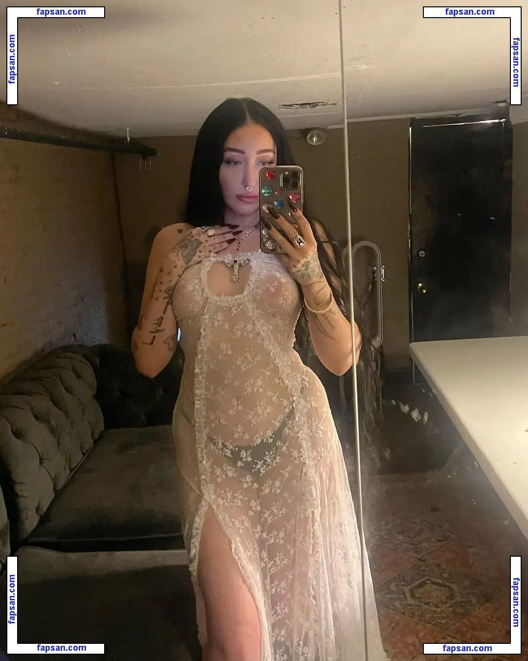 Noah Cyrus nude photo #0500 from OnlyFans