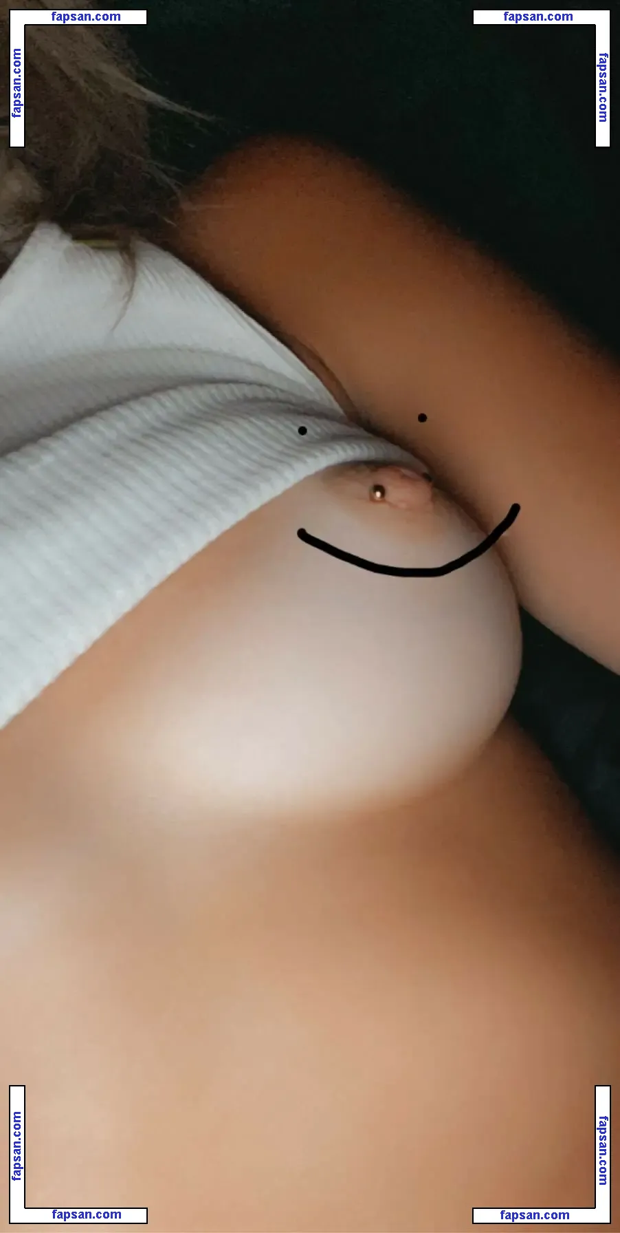 Noah Cyrus nude photo #0507 from OnlyFans