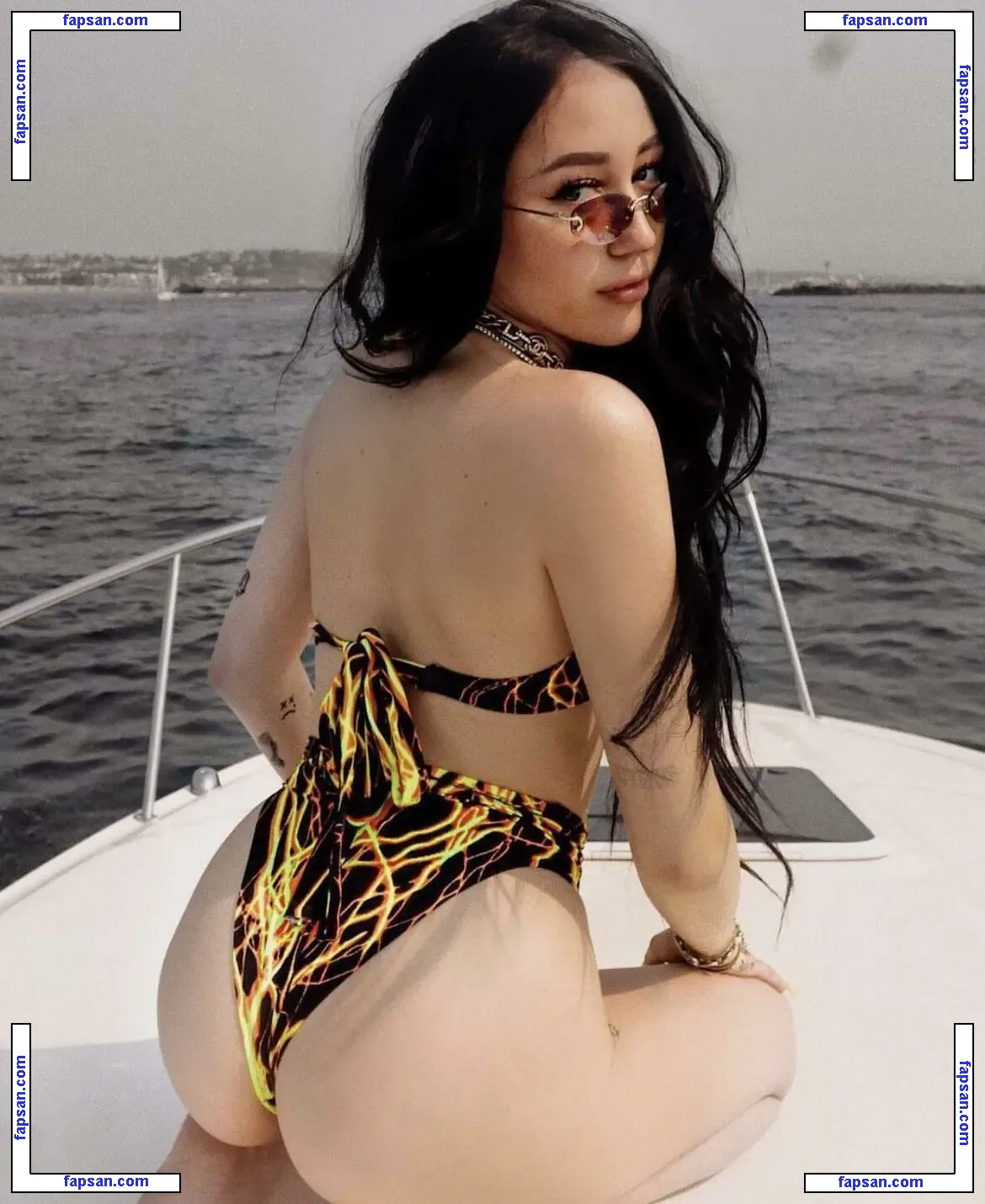 Noah Cyrus nude photo #0518 from OnlyFans