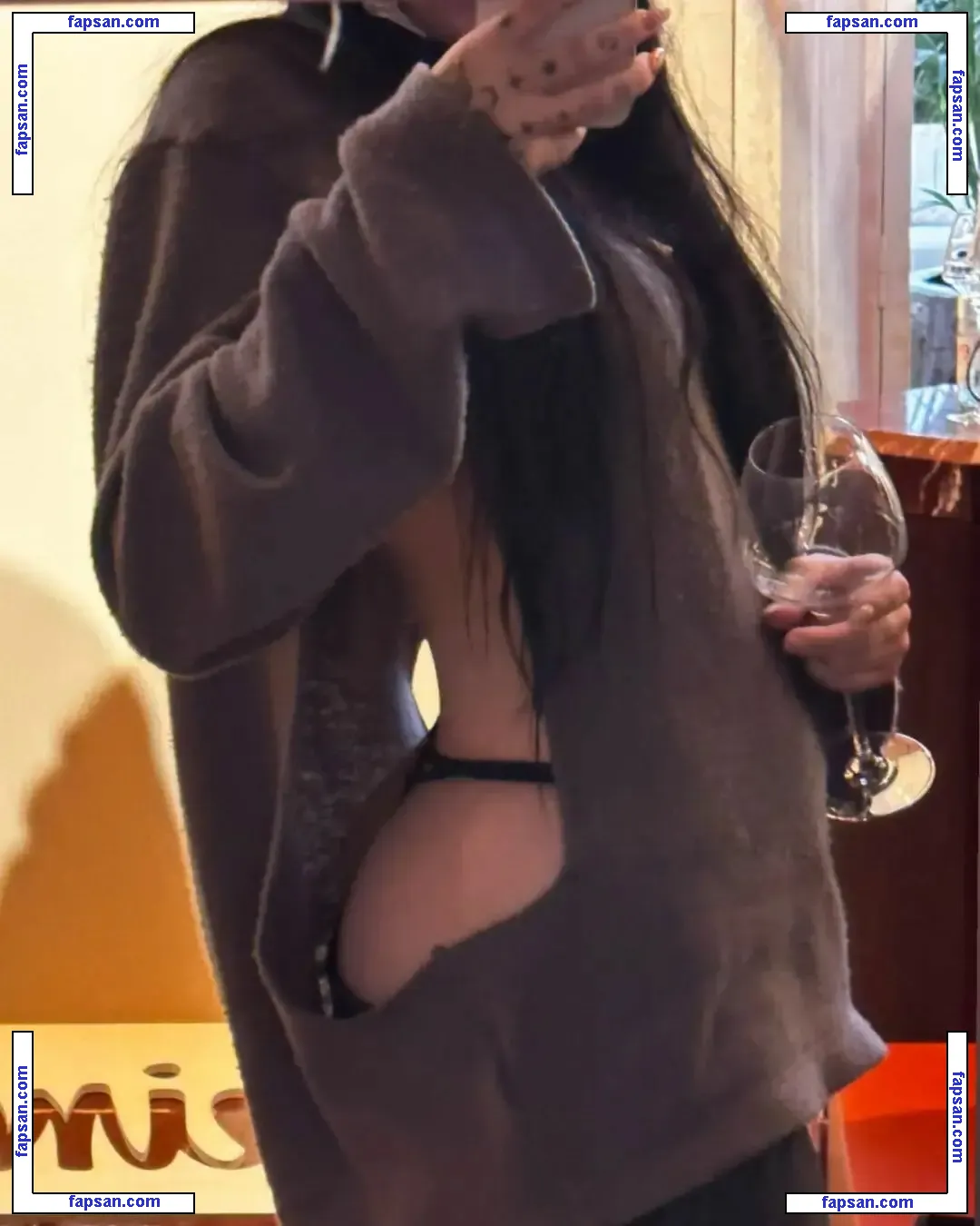 Noah Cyrus nude photo #0634 from OnlyFans
