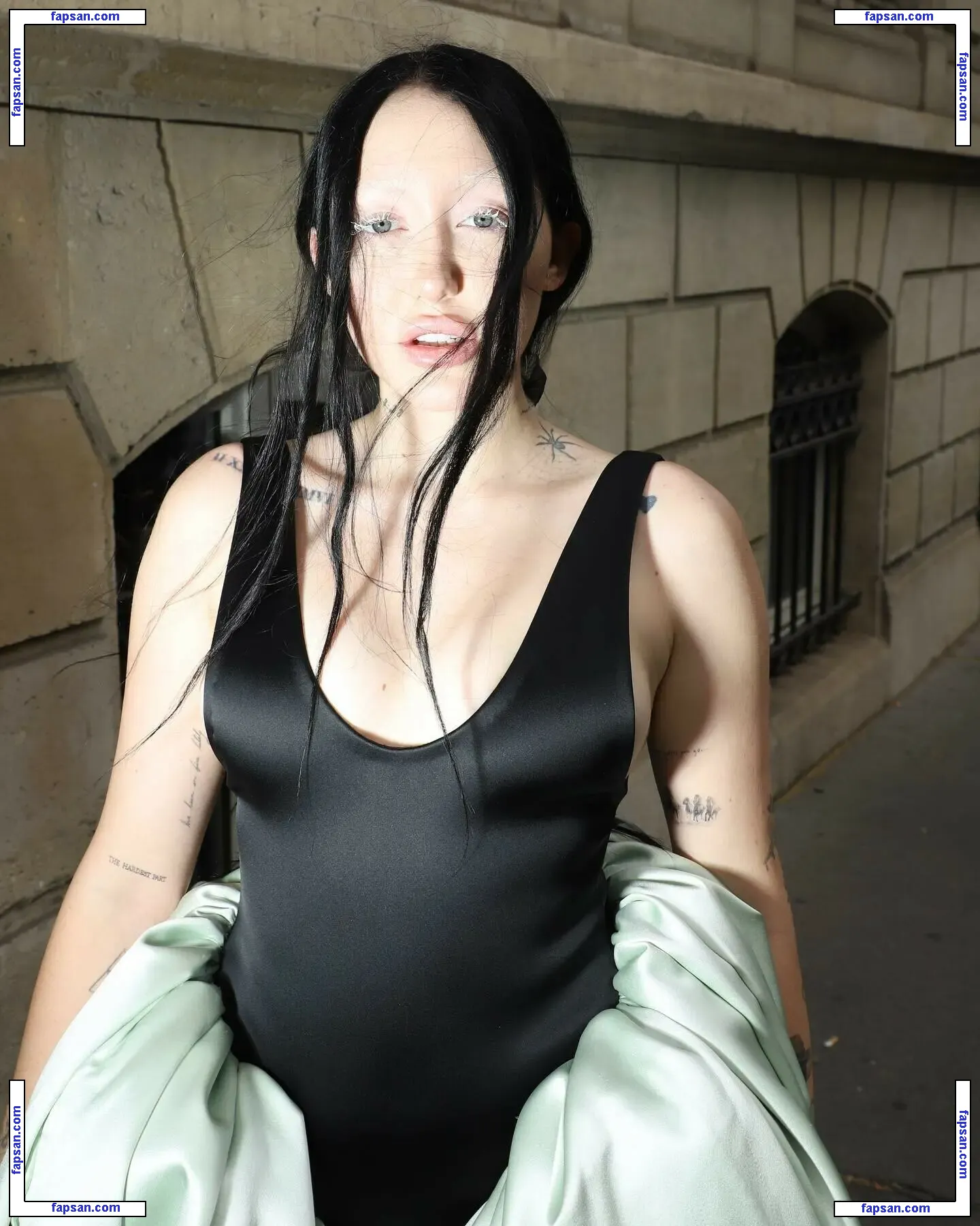 Noah Cyrus nude photo #0676 from OnlyFans
