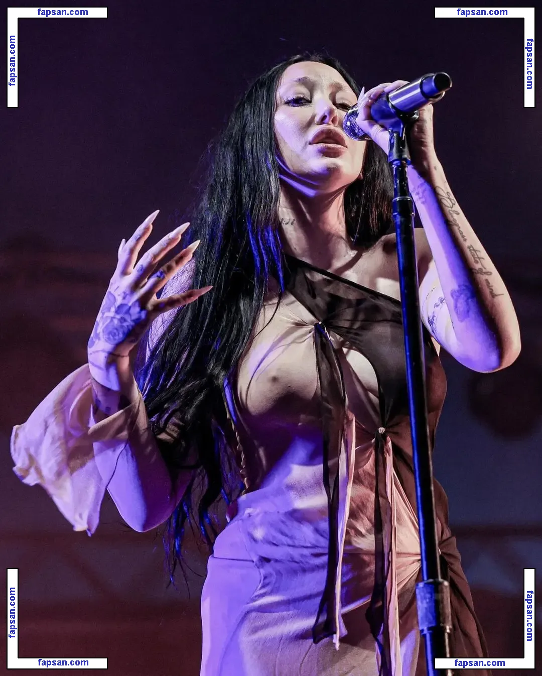 Noah Cyrus nude photo #0760 from OnlyFans
