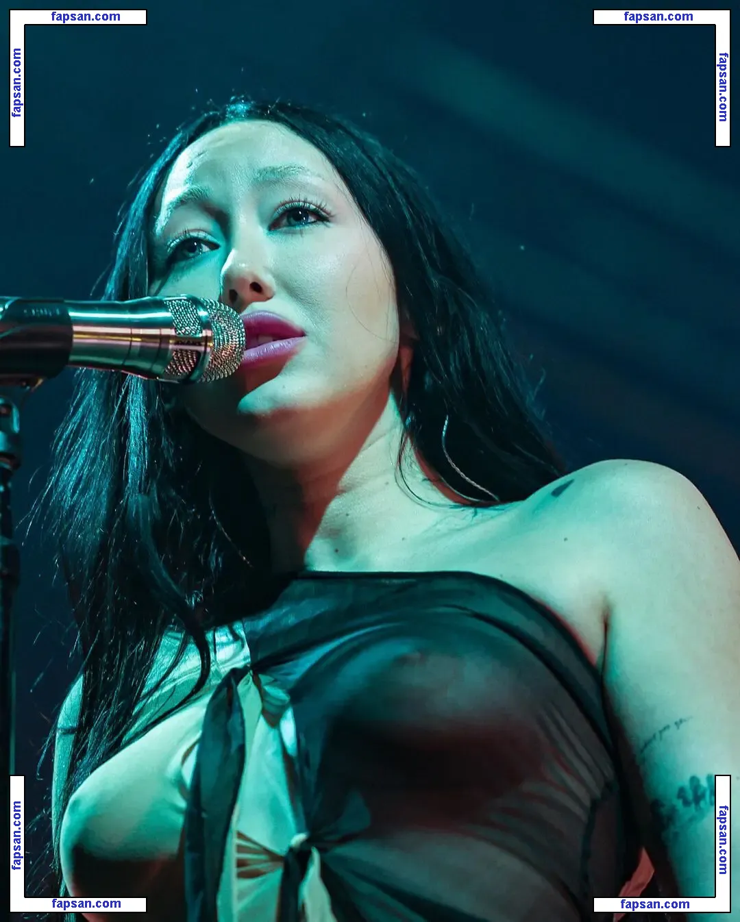 Noah Cyrus nude photo #0761 from OnlyFans