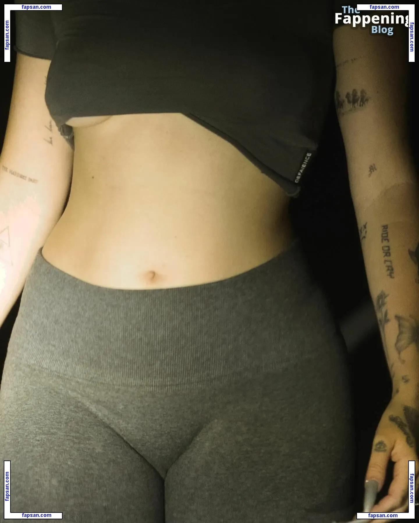 Noah Cyrus nude photo #0800 from OnlyFans