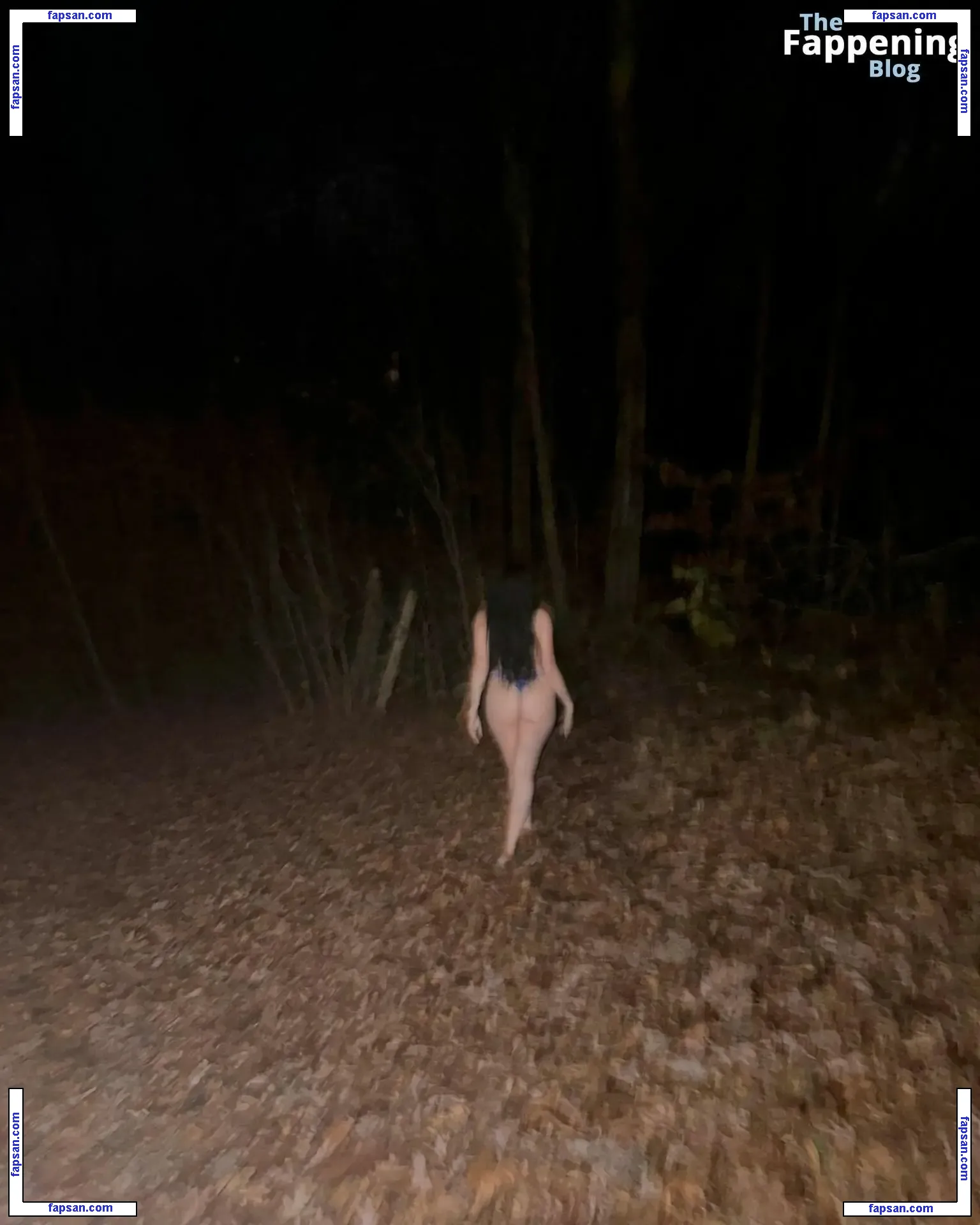 Noah Cyrus nude photo #0826 from OnlyFans