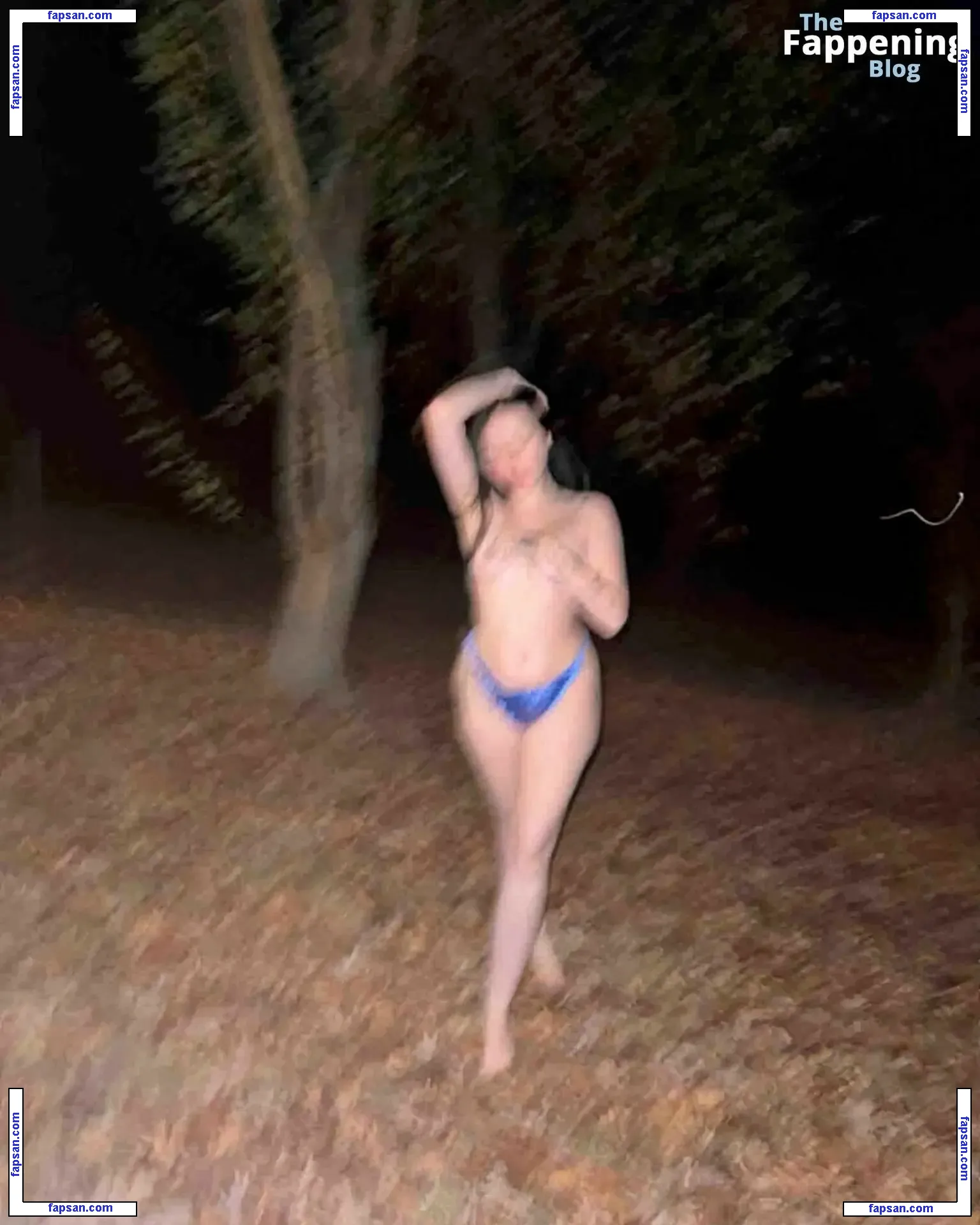 Noah Cyrus nude photo #0830 from OnlyFans