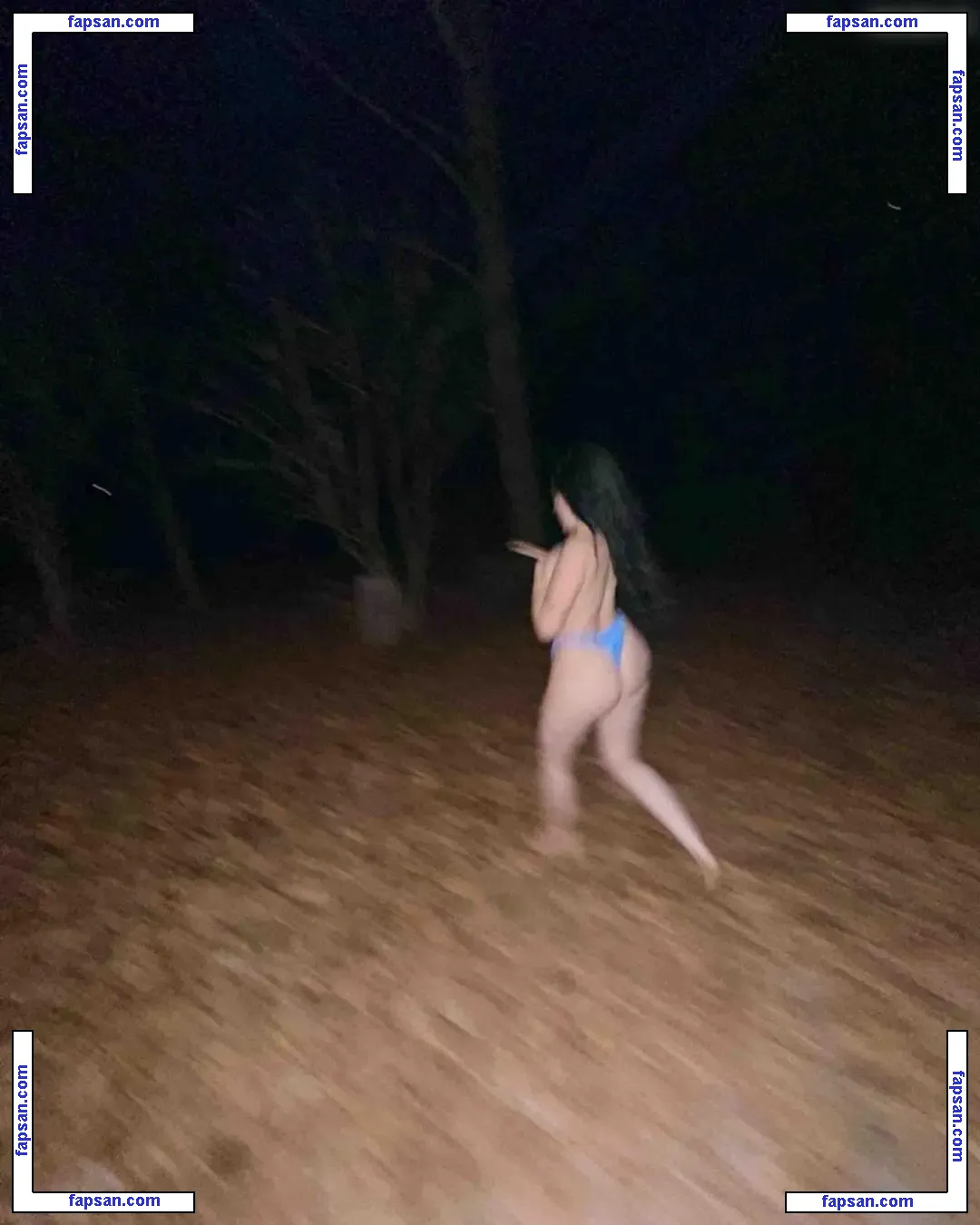 Noah Cyrus nude photo #0916 from OnlyFans