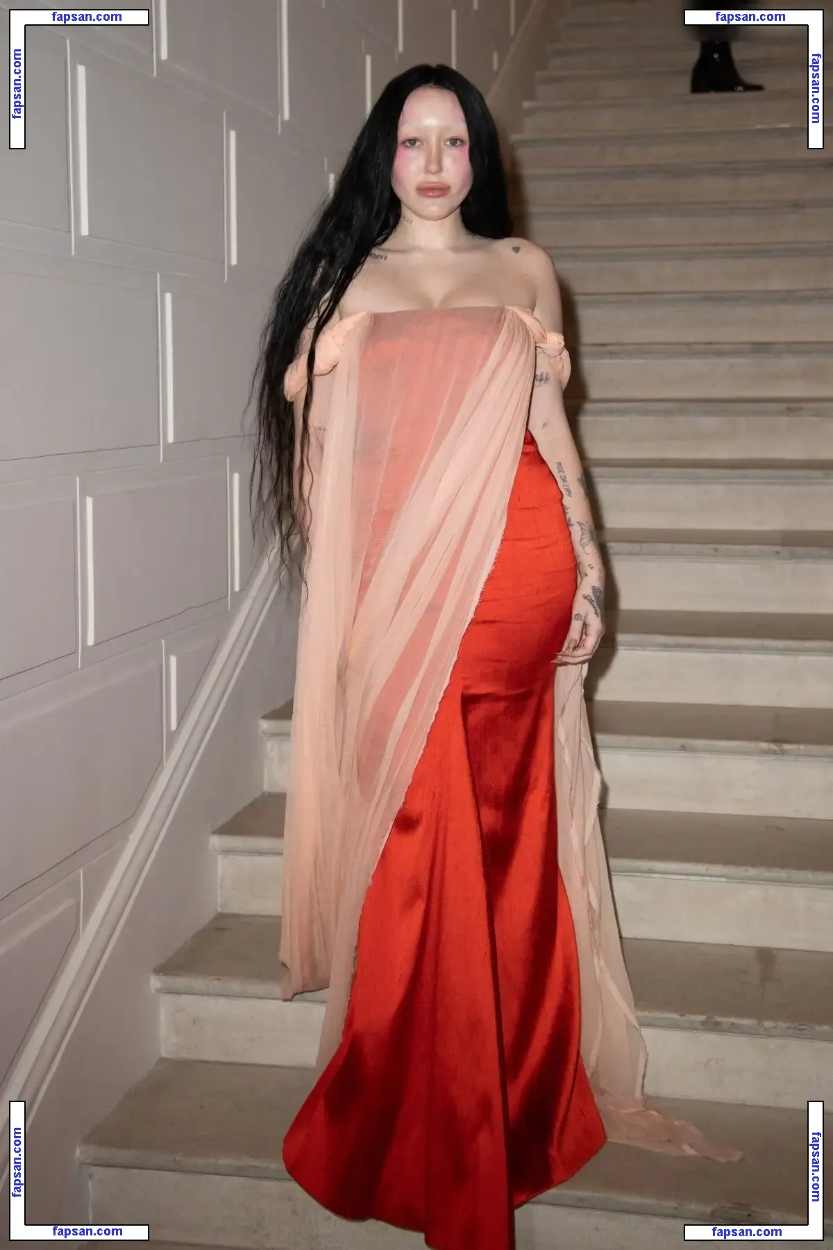 Noah Cyrus nude photo #0919 from OnlyFans
