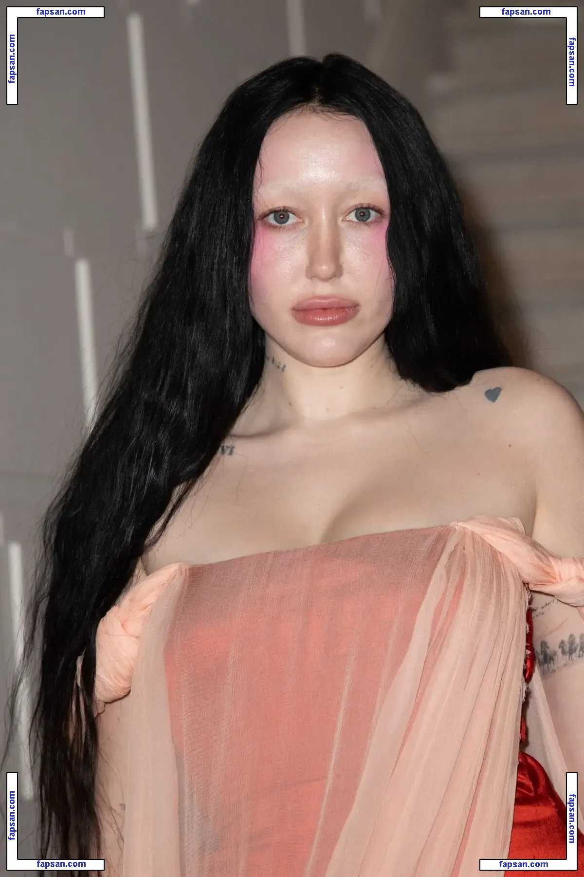Noah Cyrus nude photo #0923 from OnlyFans