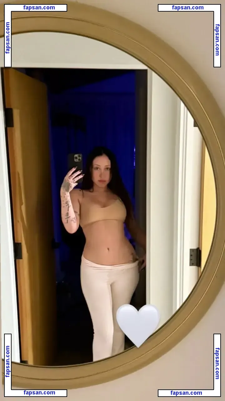 Noah Cyrus nude photo #0953 from OnlyFans