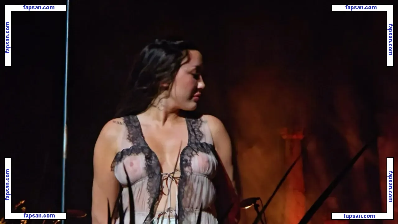 Noah Cyrus nude photo #0997 from OnlyFans