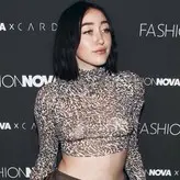 Noah Cyrus nude #0095