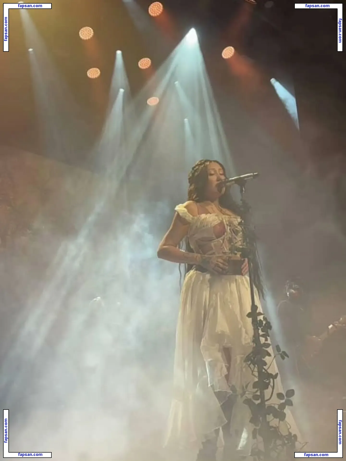 Noah Cyrus nude photo #1011 from OnlyFans