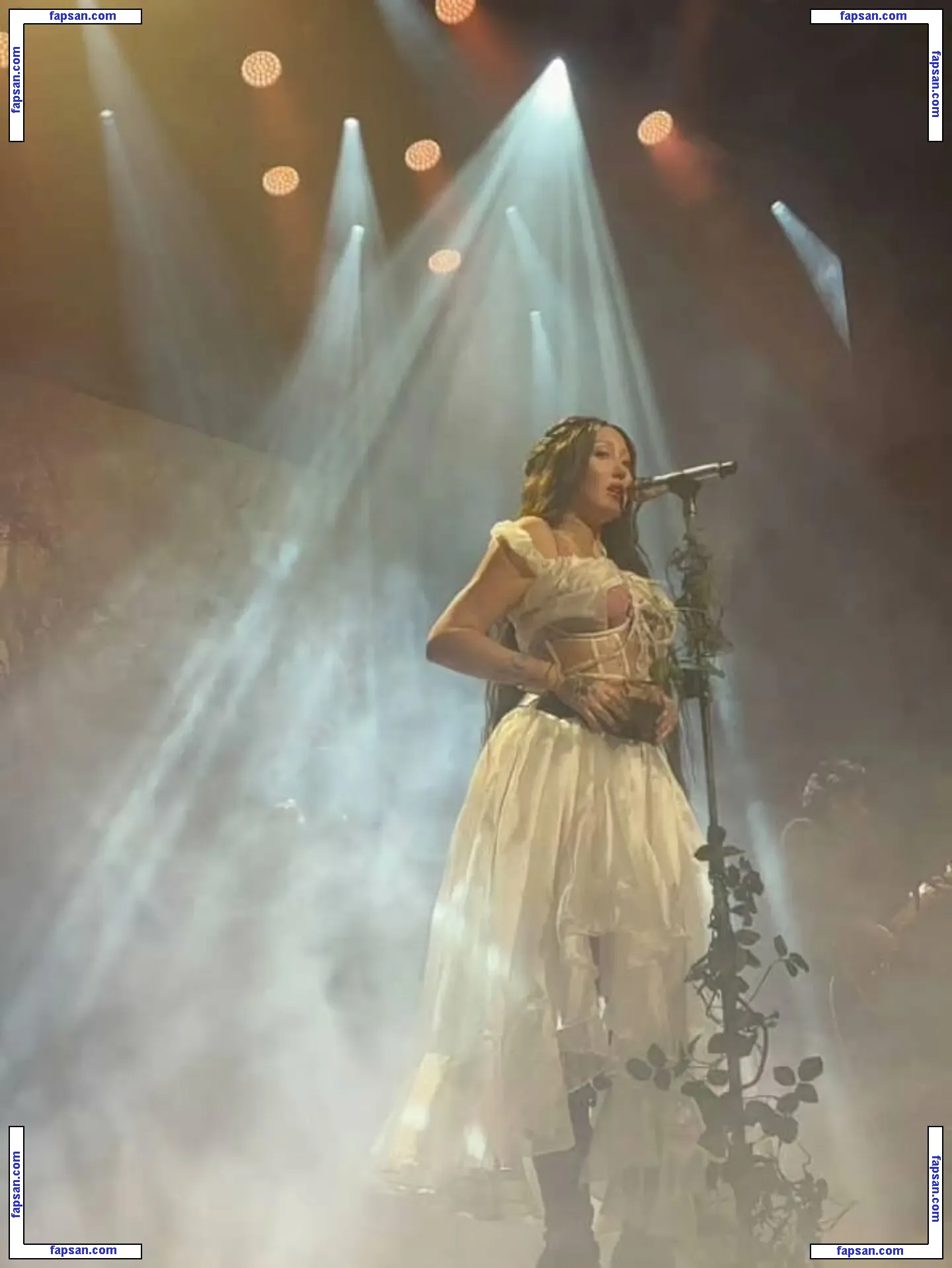 Noah Cyrus nude photo #1019 from OnlyFans