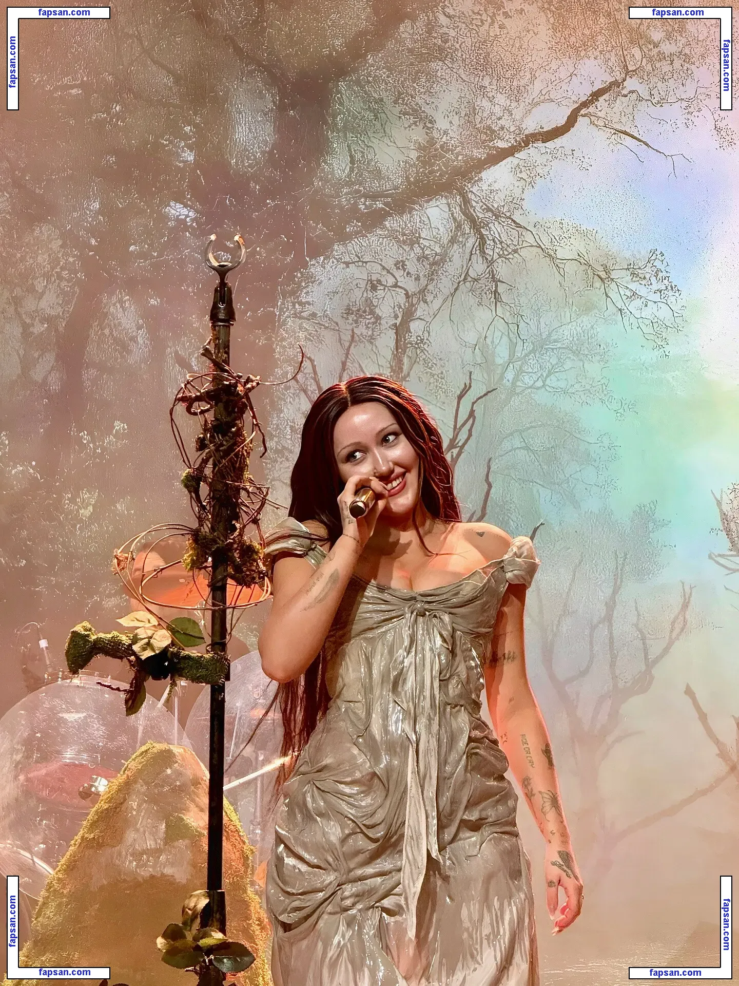 Noah Cyrus nude photo #1031 from OnlyFans