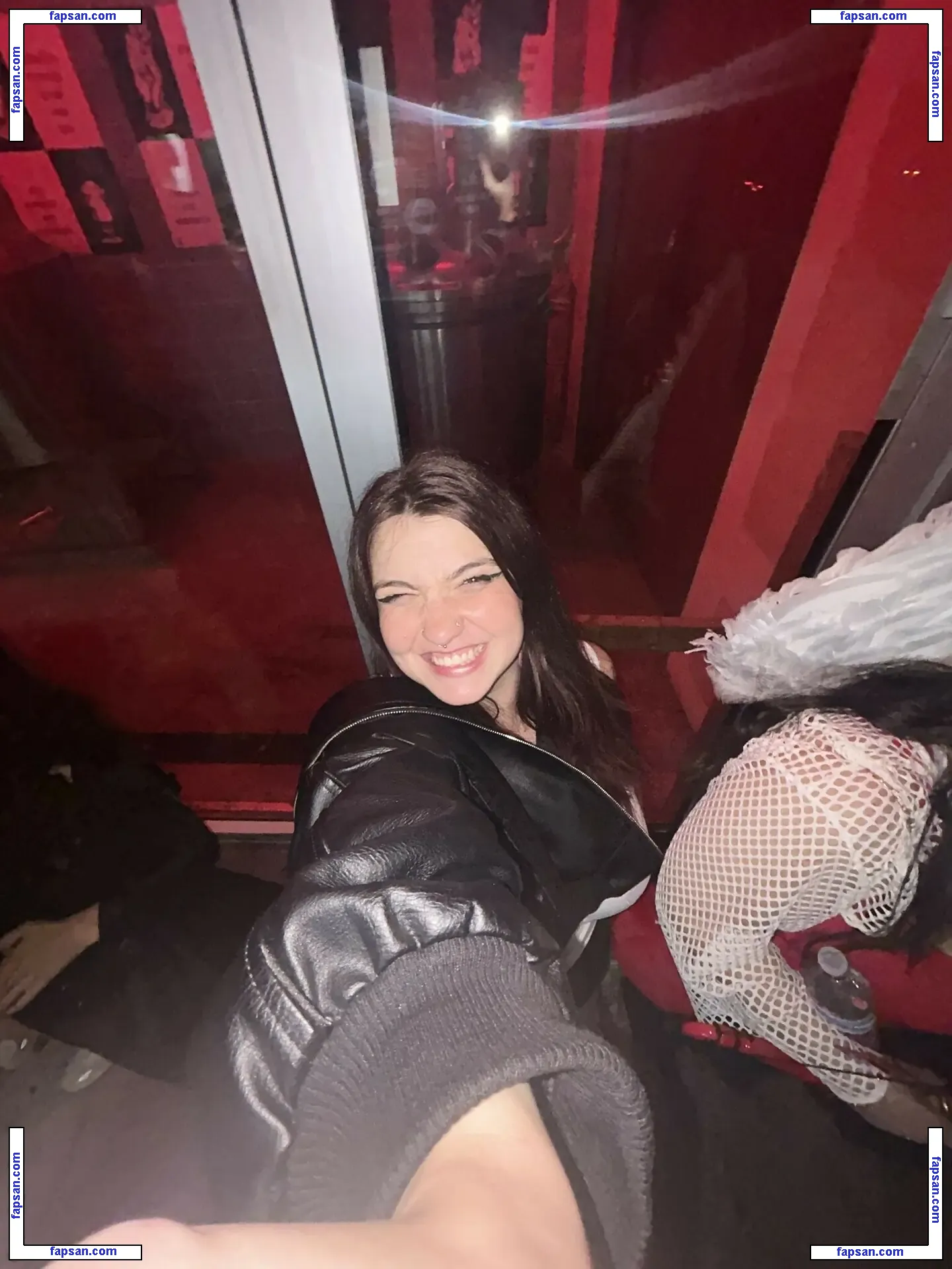 Noah Ivy nude photo #0021 from OnlyFans