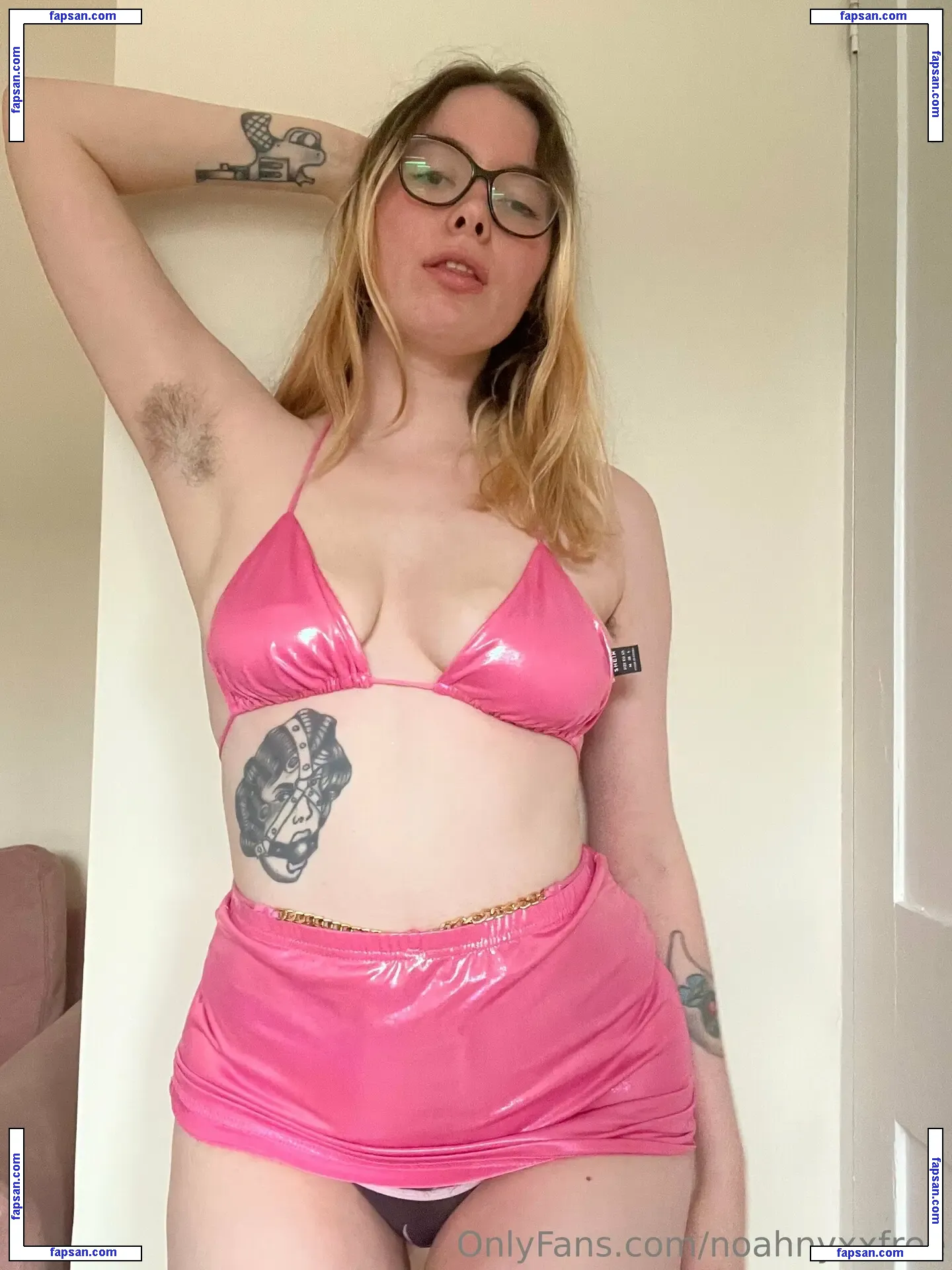 noahnyxxfree nude photo #0077 from OnlyFans