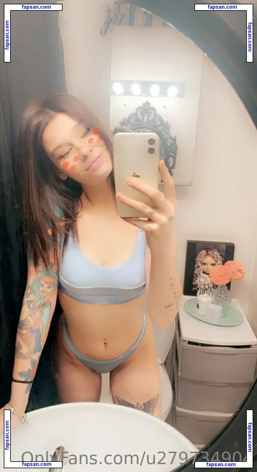 noe_waymefree240399 nude photo #0016 from OnlyFans