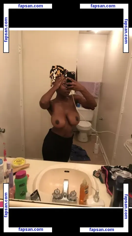 Noelle KaylahRich nude photo #0004 from OnlyFans