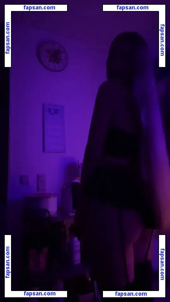 Noelli_fxe nude photo #0076 from OnlyFans