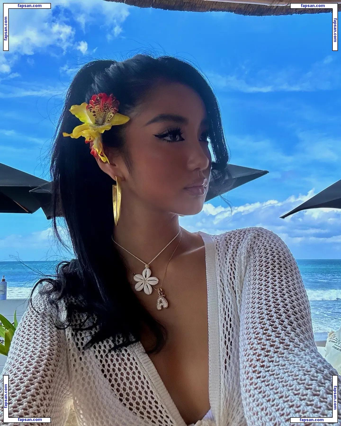nopearii nude photo #0094 from OnlyFans