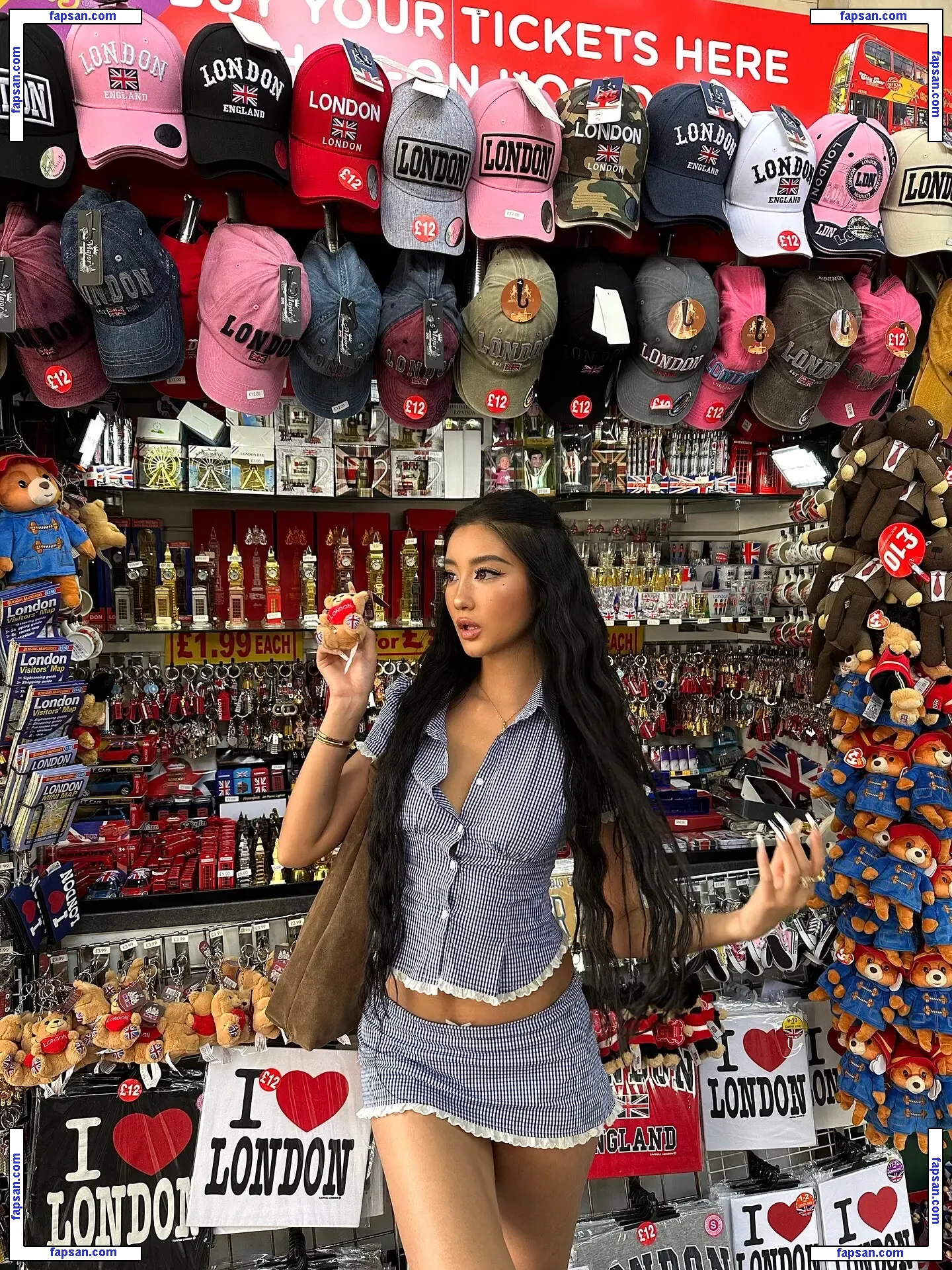 nopearii nude photo #0119 from OnlyFans