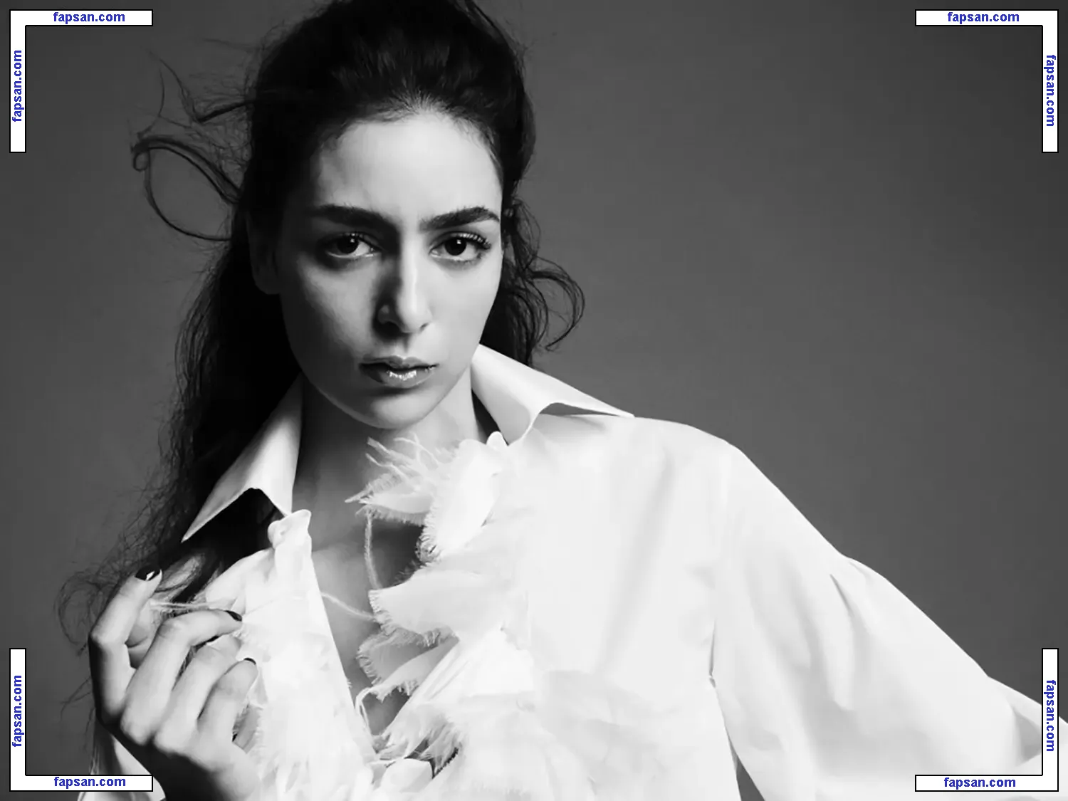 Nora Attal nude photo #0021 from OnlyFans