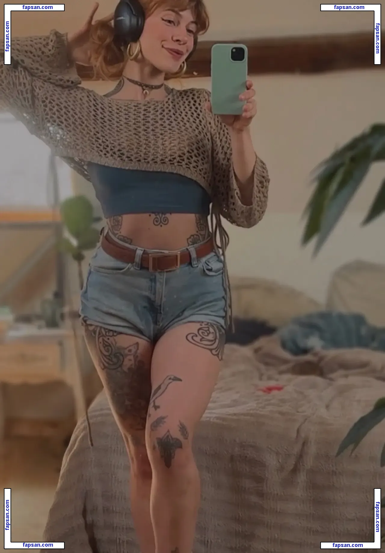 Nora Fae nude photo #0011 from OnlyFans