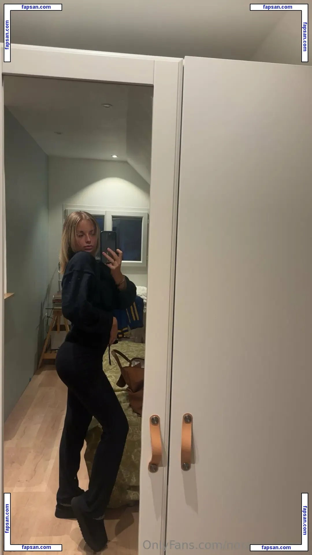 noraaaaaaaaa nude photo #0008 from OnlyFans