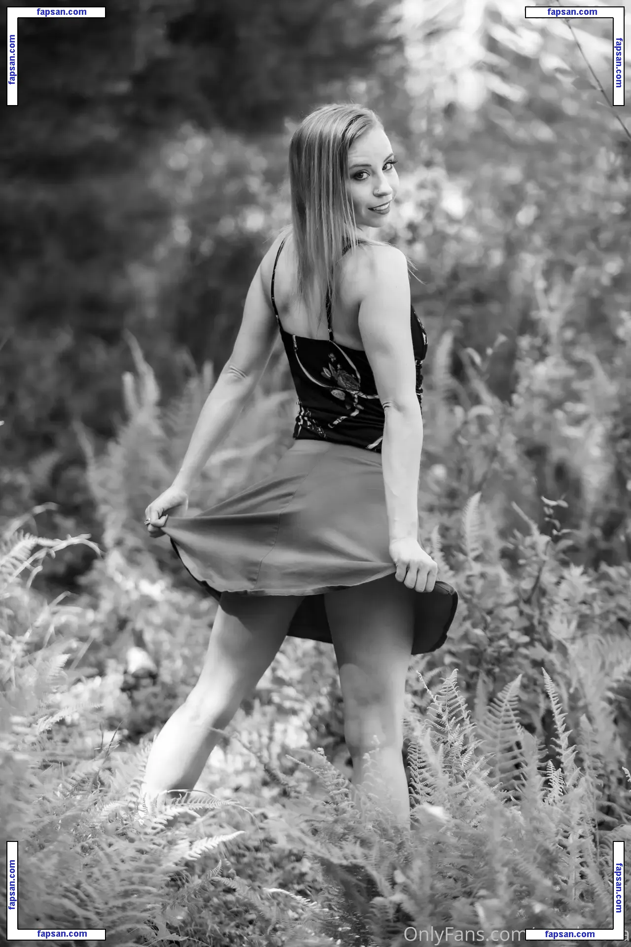 Norah Nova nude photo #0023 from OnlyFans