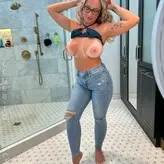 NoraRoseJean голая #0018