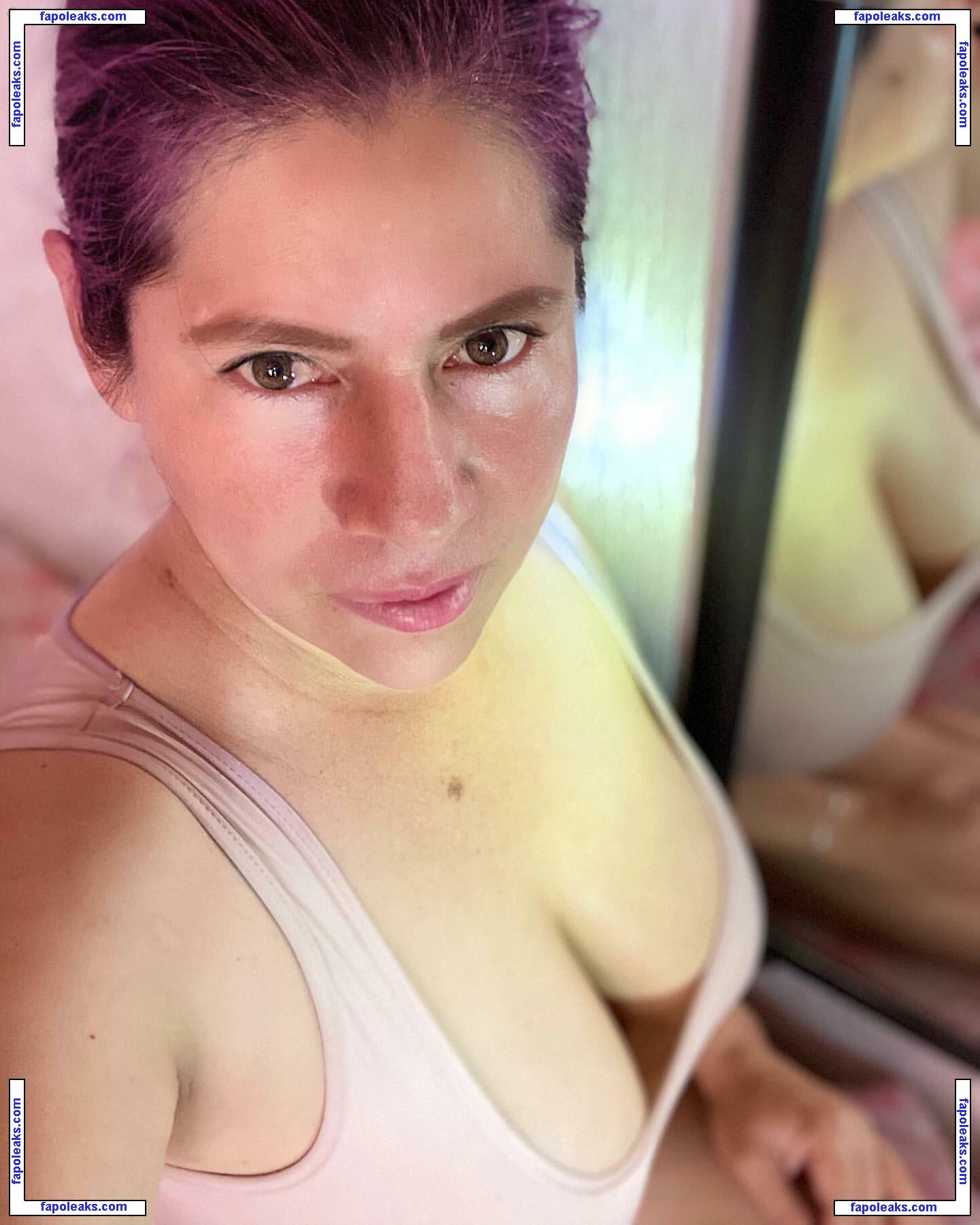 Normii / NormiiCano nude photo #0027 from OnlyFans