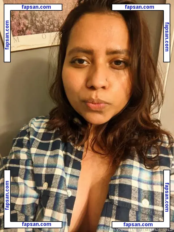 not.a.country.gal голая фото #0011 с Онлифанс