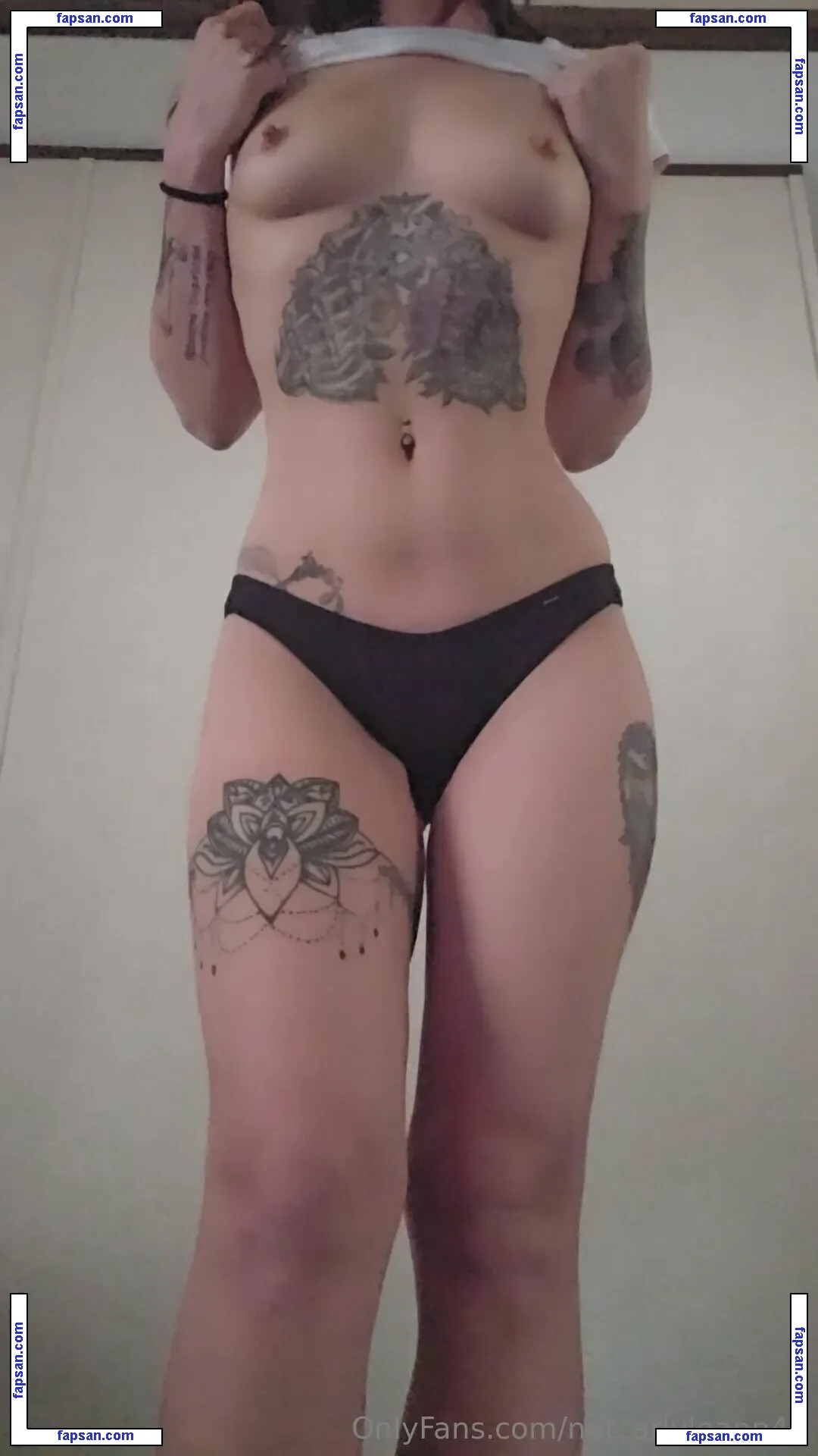 Notcarlyleann44 nude photo #0003 from OnlyFans