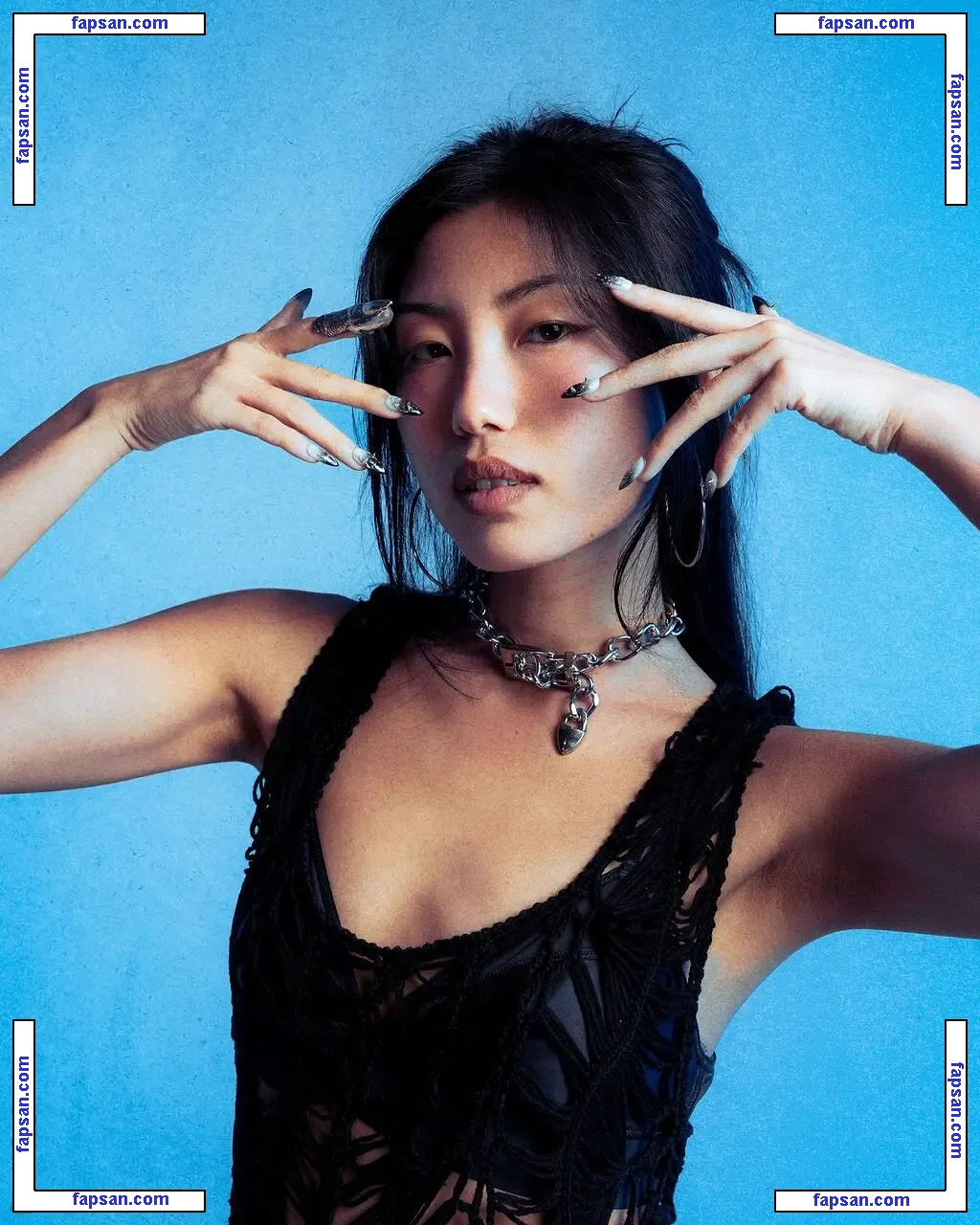 Notevenemily голая фото #0017 с Онлифанс