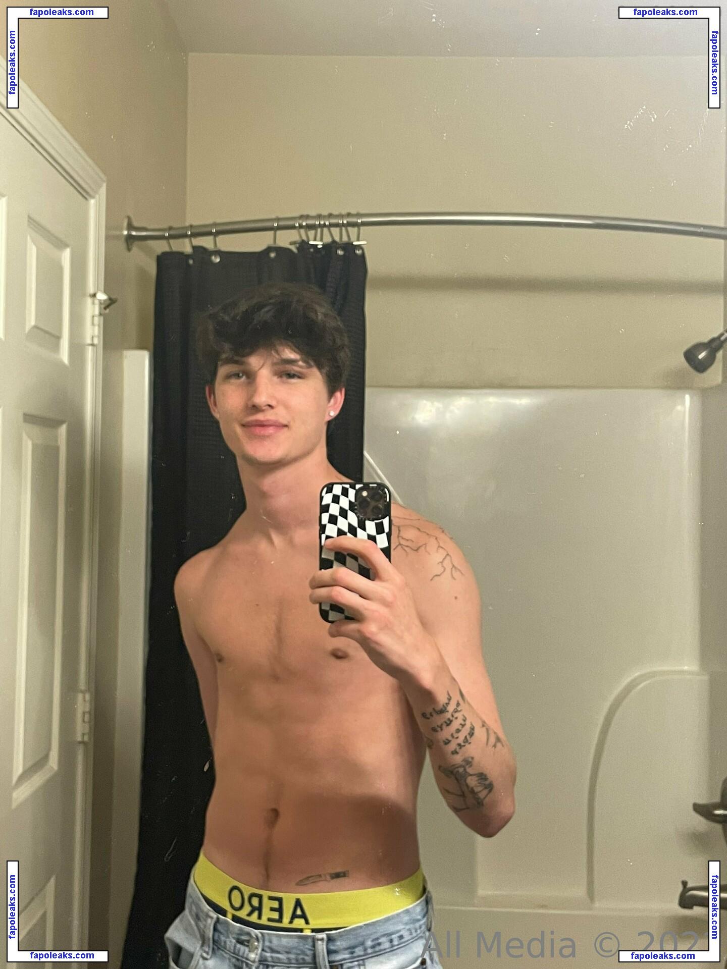 notgavinn / notgavin nude photo #0006 from OnlyFans