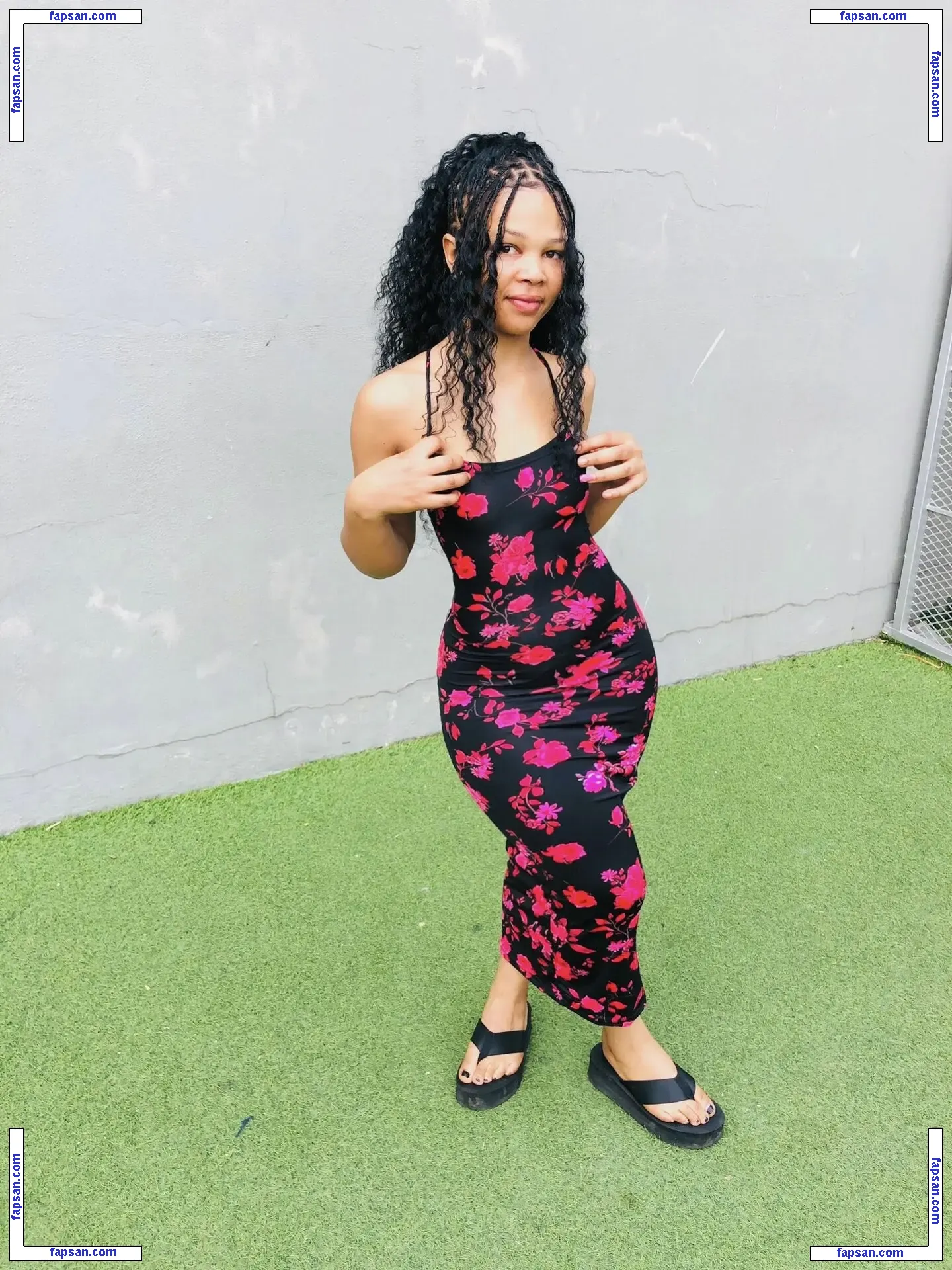 nothabo_ndlovu nude photo #0001 from OnlyFans