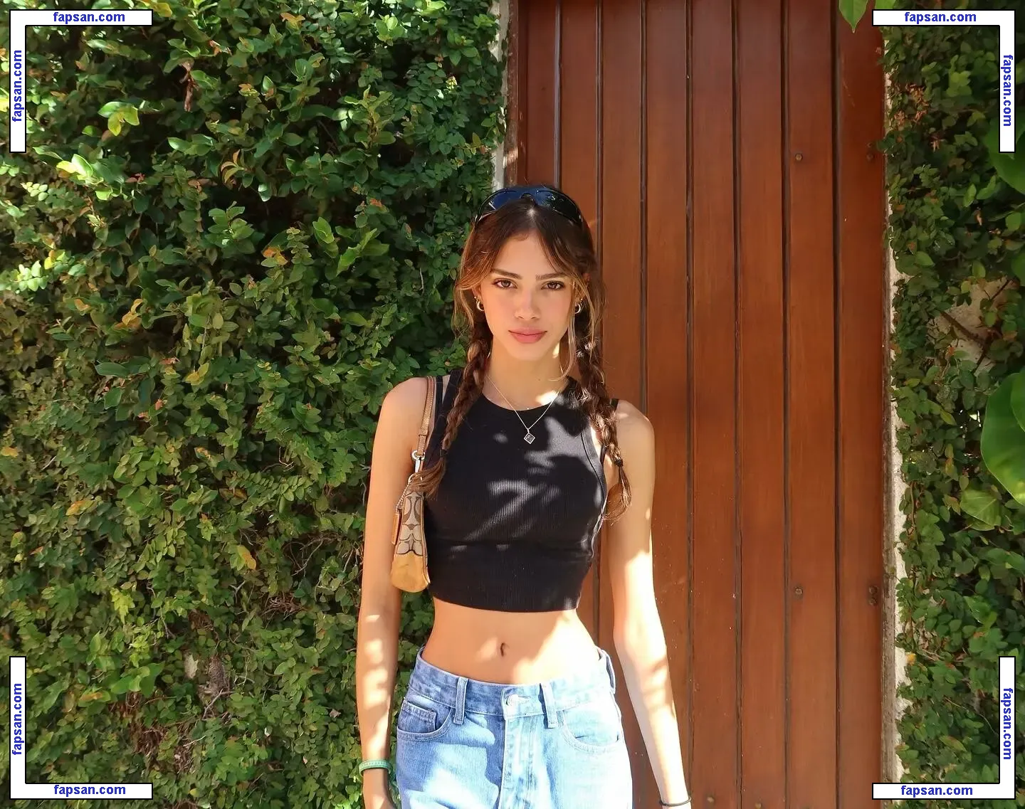 nottrebeca_ nude photo #0012 from OnlyFans