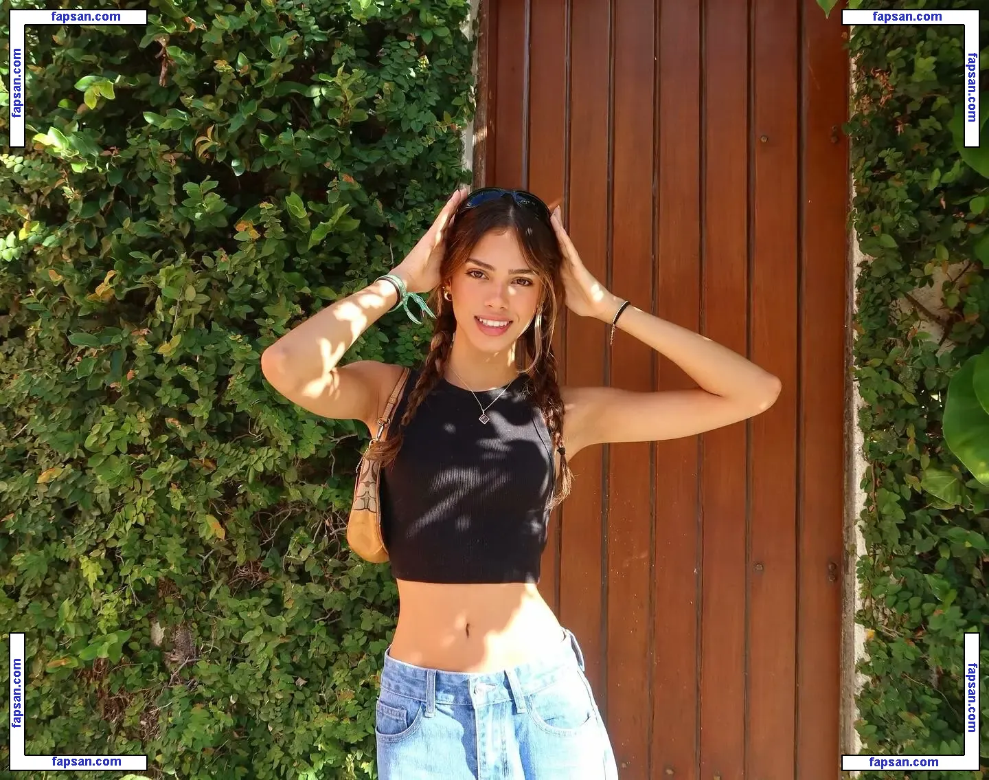 nottrebeca_ nude photo #0013 from OnlyFans