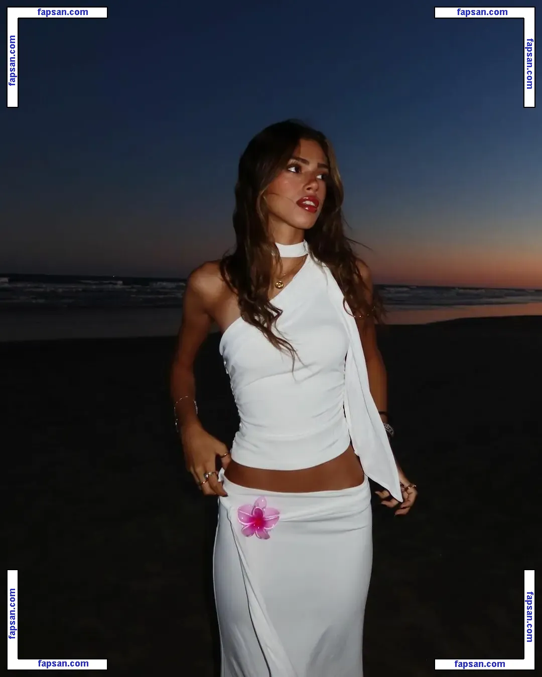nottrebeca_ nude photo #0087 from OnlyFans