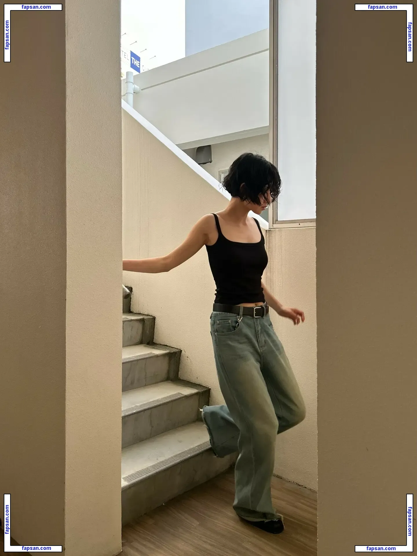 n.uzoo голая фото #0008 с Онлифанс